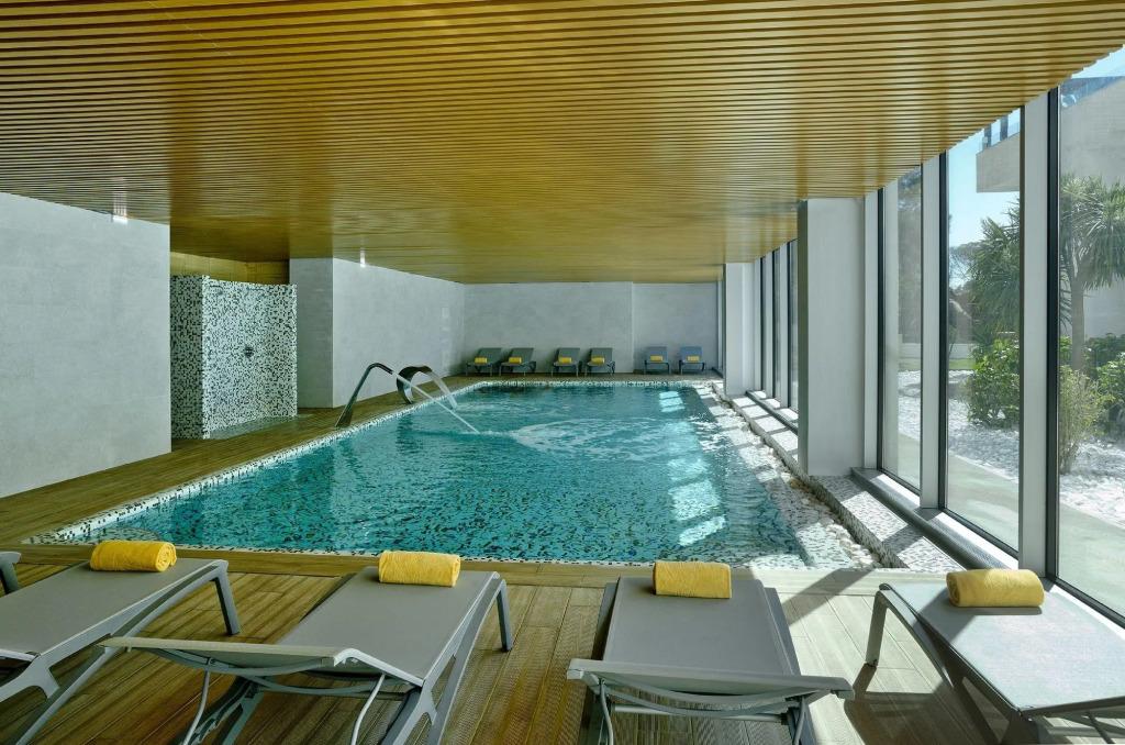 hotel image 13