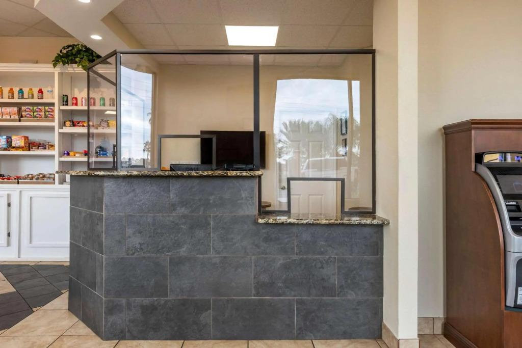hotel image 1496