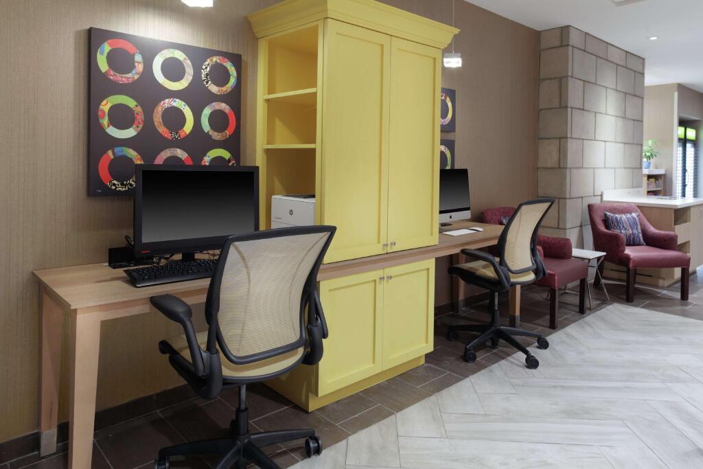 hotel image 9