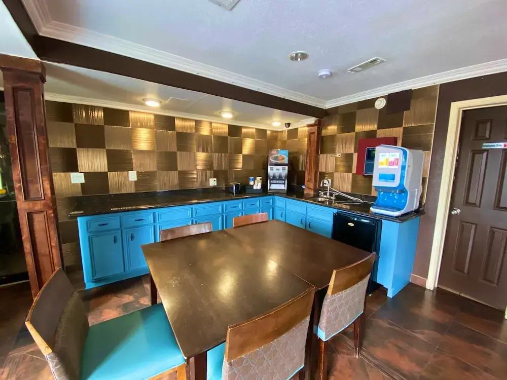 hotel image 13