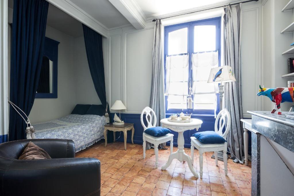 hotel image 9