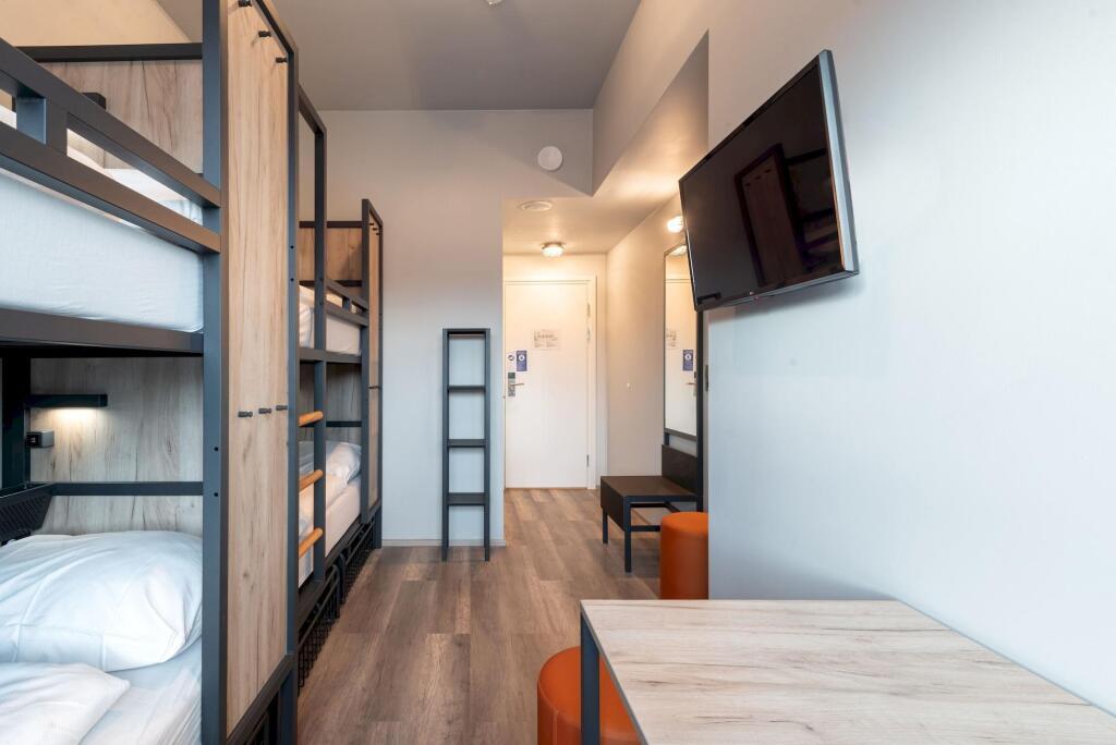 hotel image 13