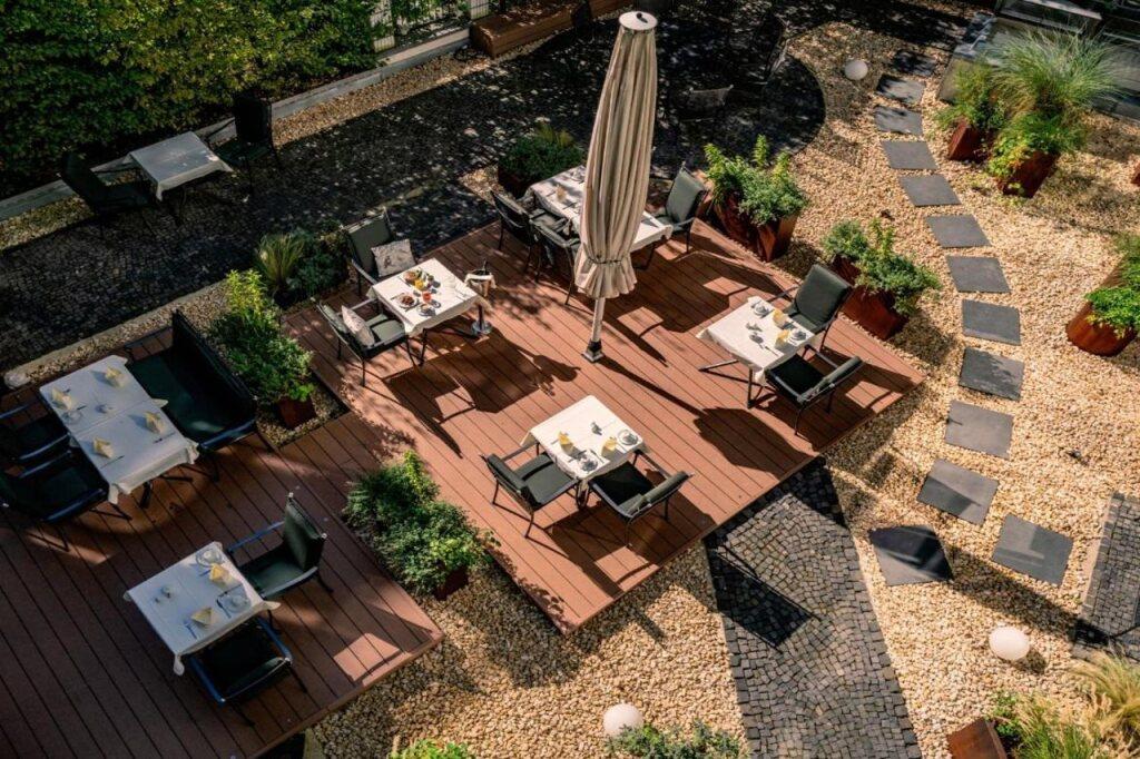 hotel image 9