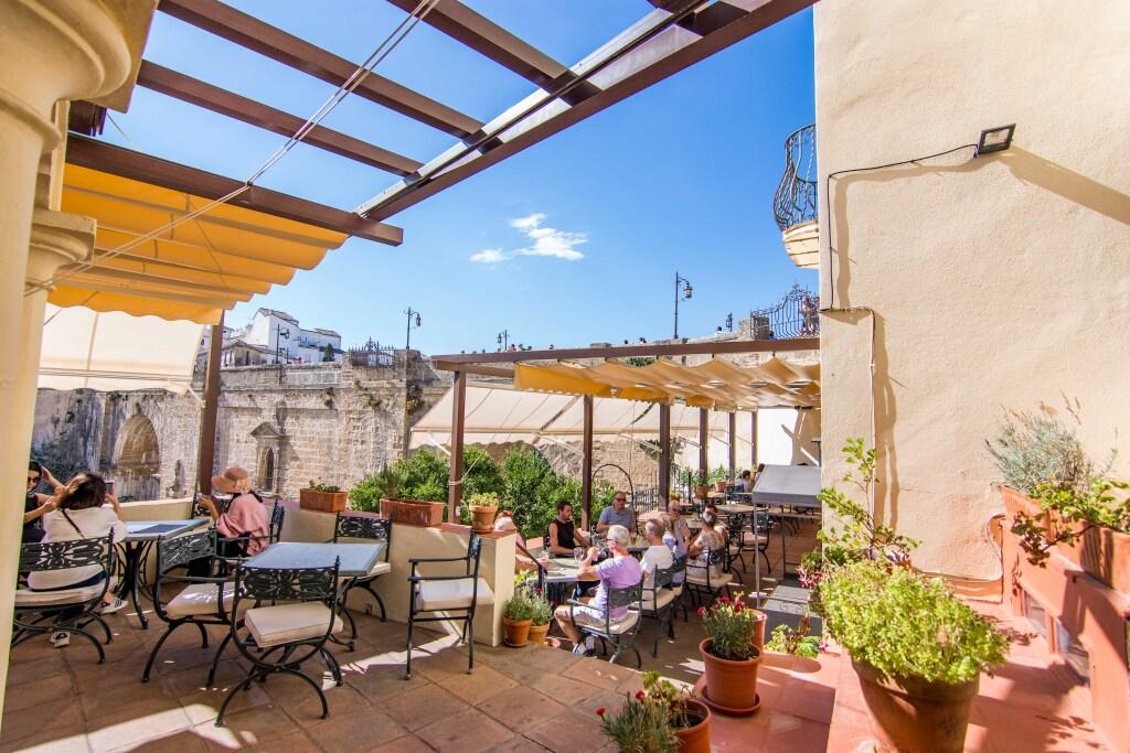 hotel image 9