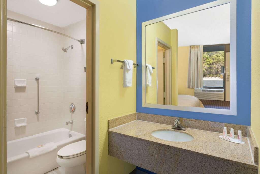 hotel image 10