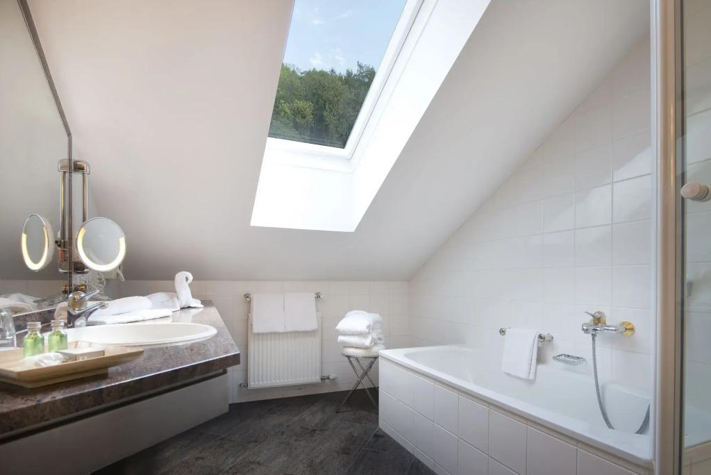hotel image 16