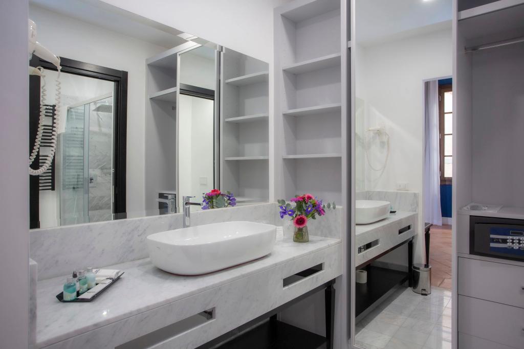 hotel image 73