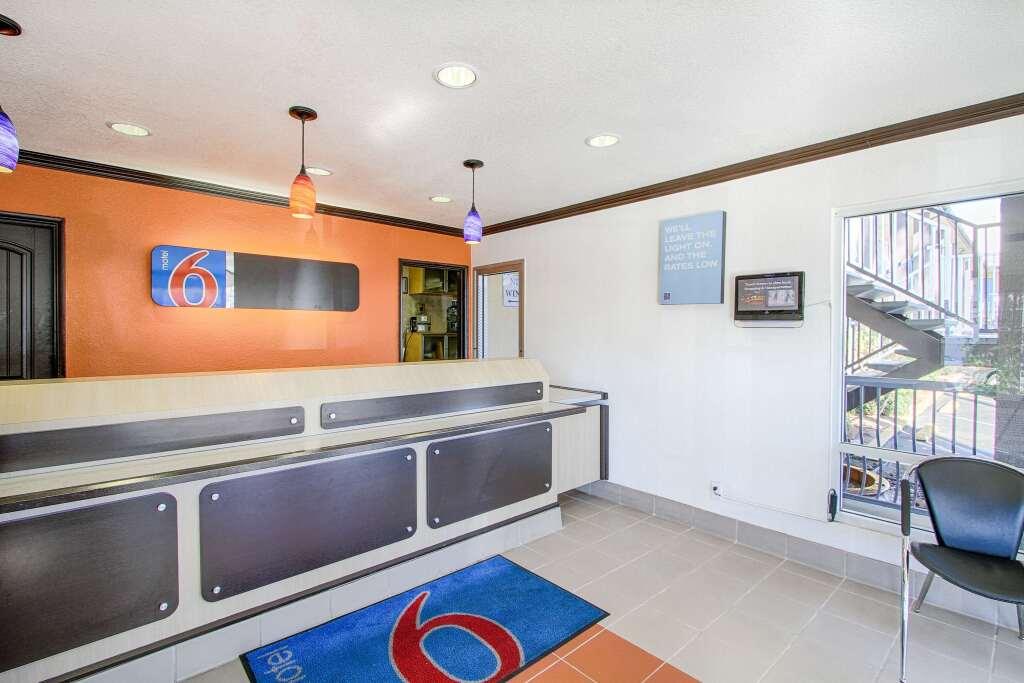 hotel image 13