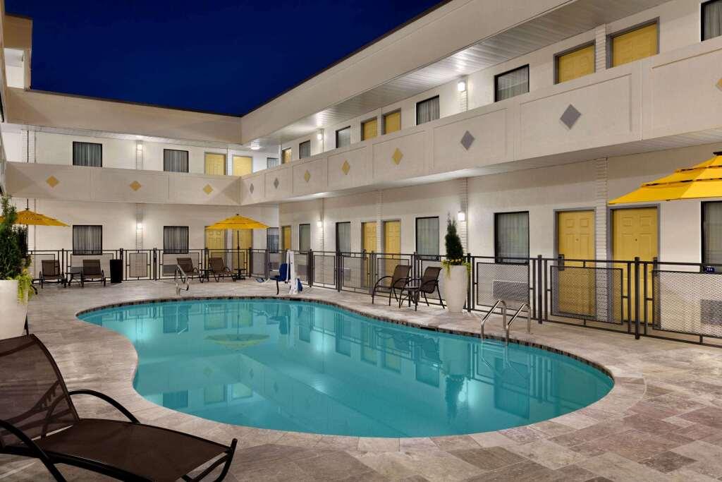 hotel image 8