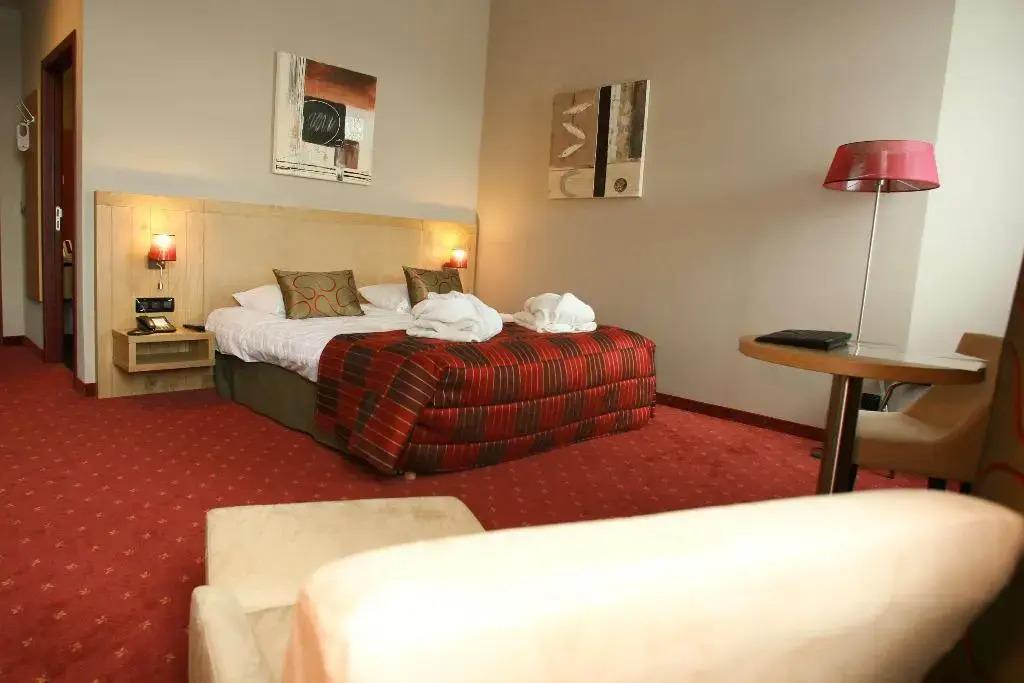 hotel image 12