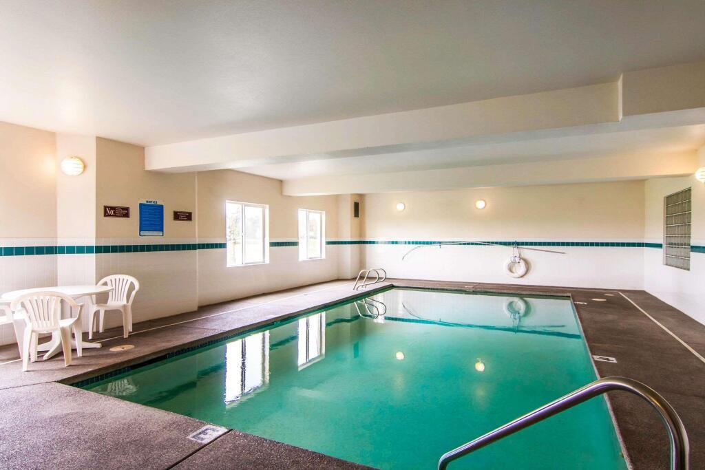 hotel image 13