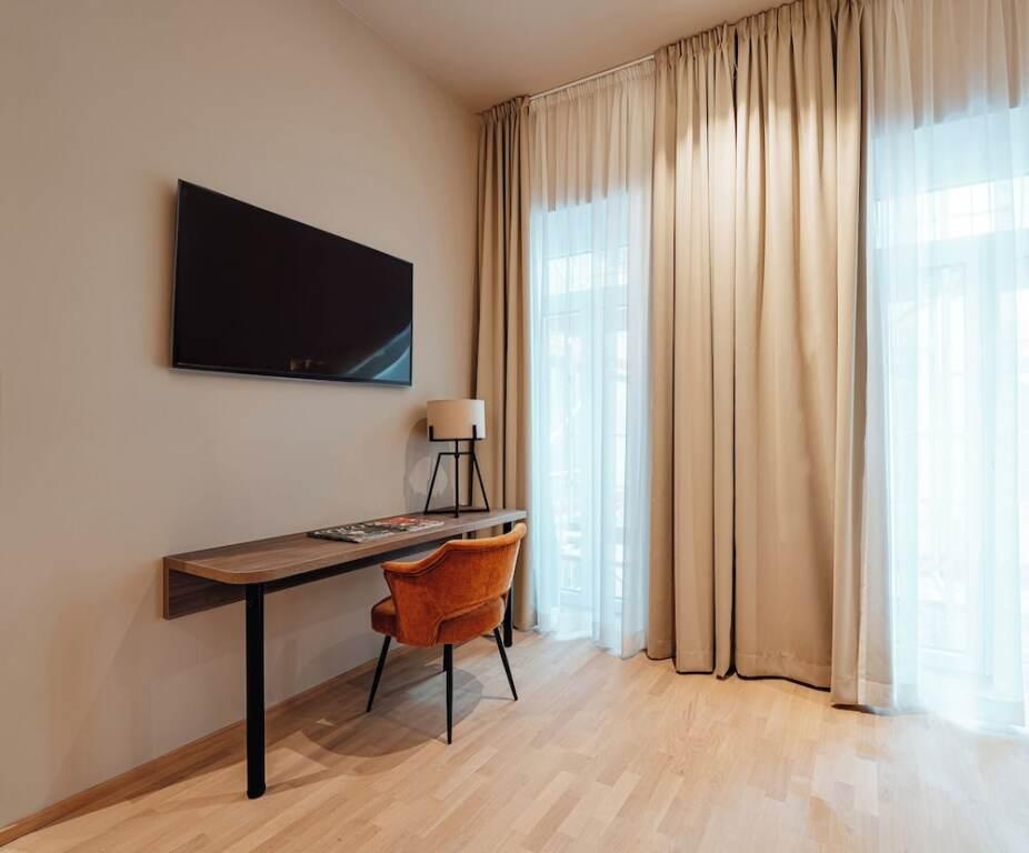 hotel image 16