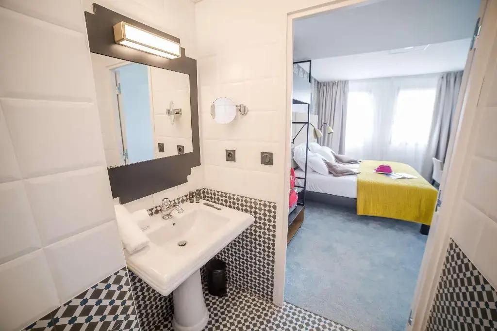 hotel image 12