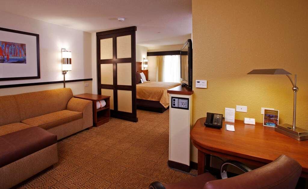 hotel image 8