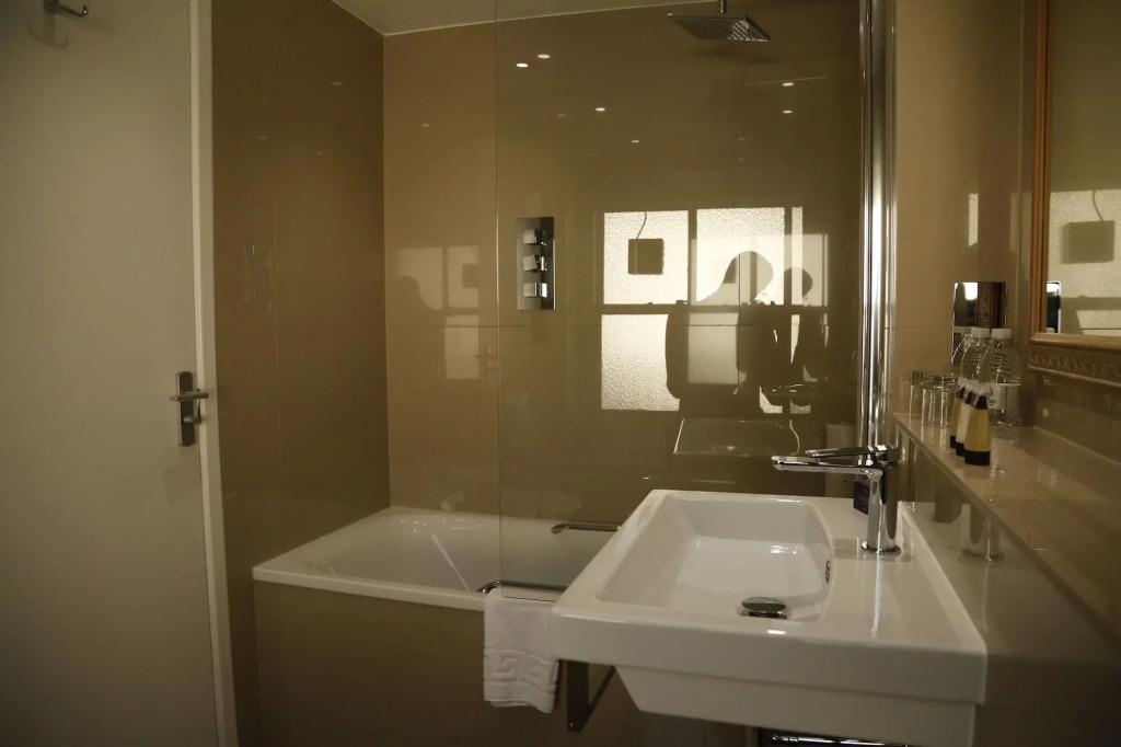 hotel image 39