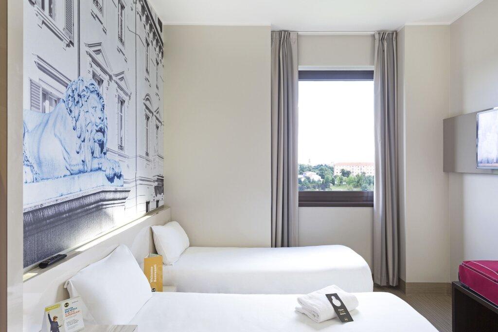 hotel image 11