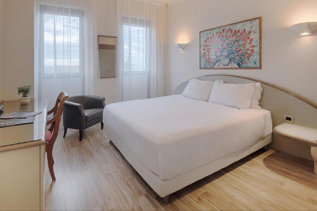 hotel image 24