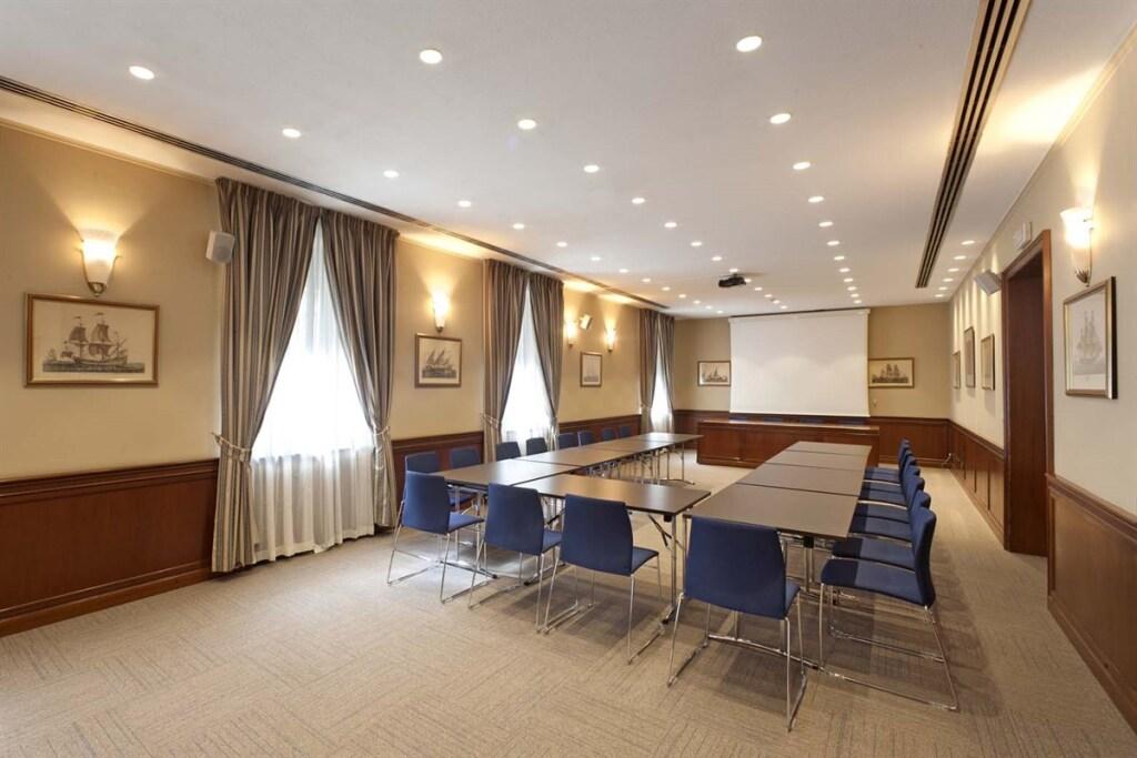 hotel image 10
