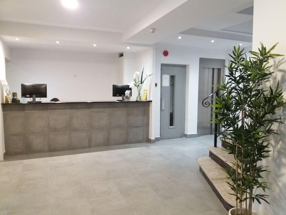 hotel image 9