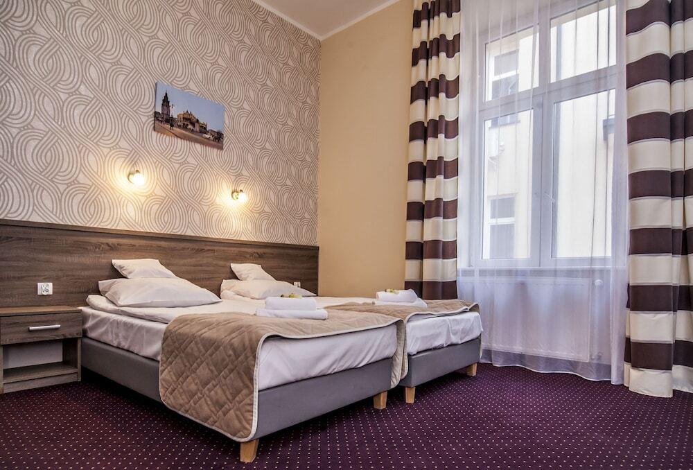 hotel image 16