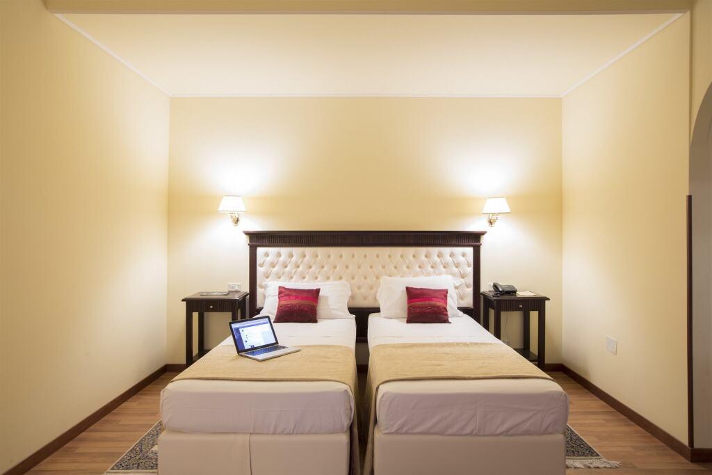 hotel image 11