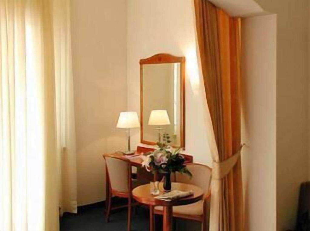 hotel image 18
