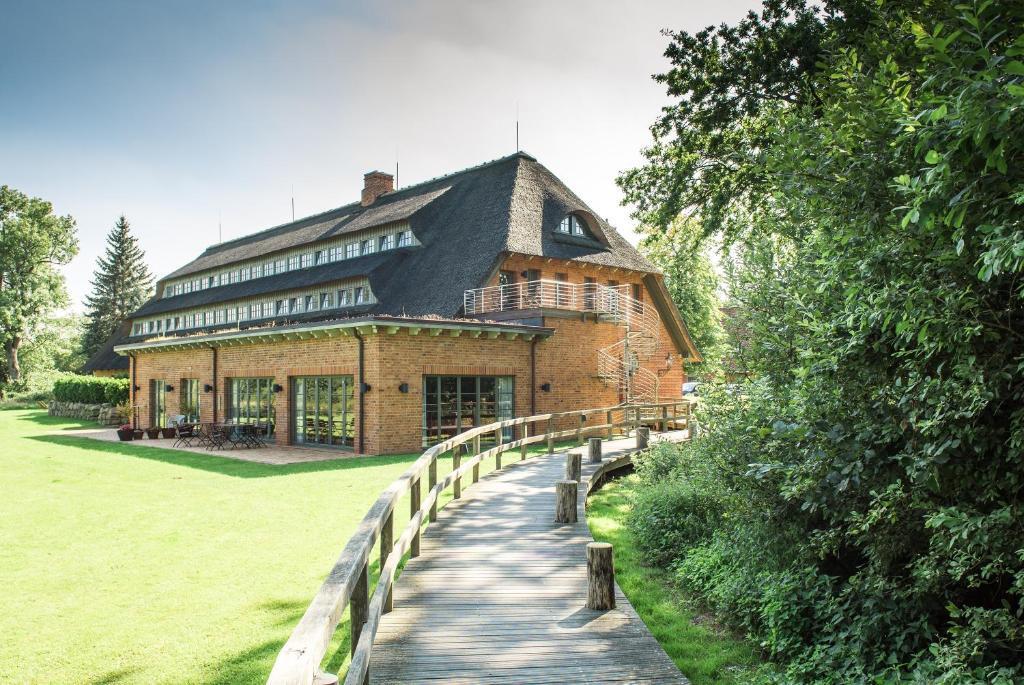 hotel image 9