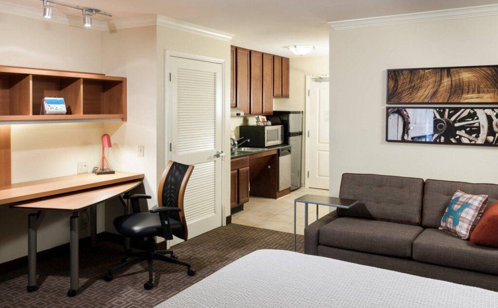 hotel image 11