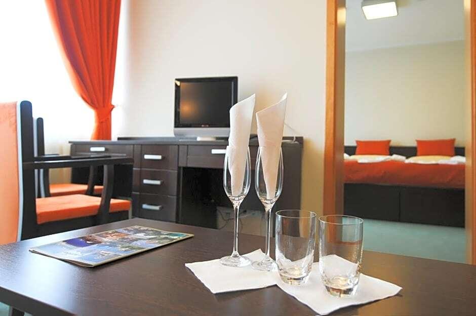 hotel image 13