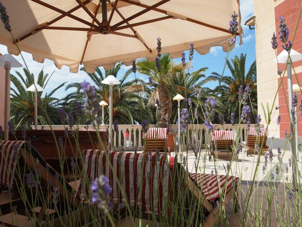 hotel image 13