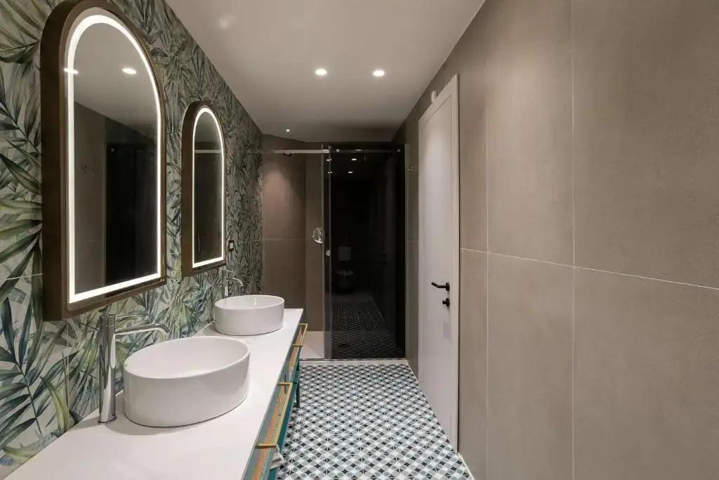 hotel image 10