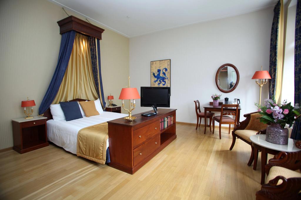 hotel image 10