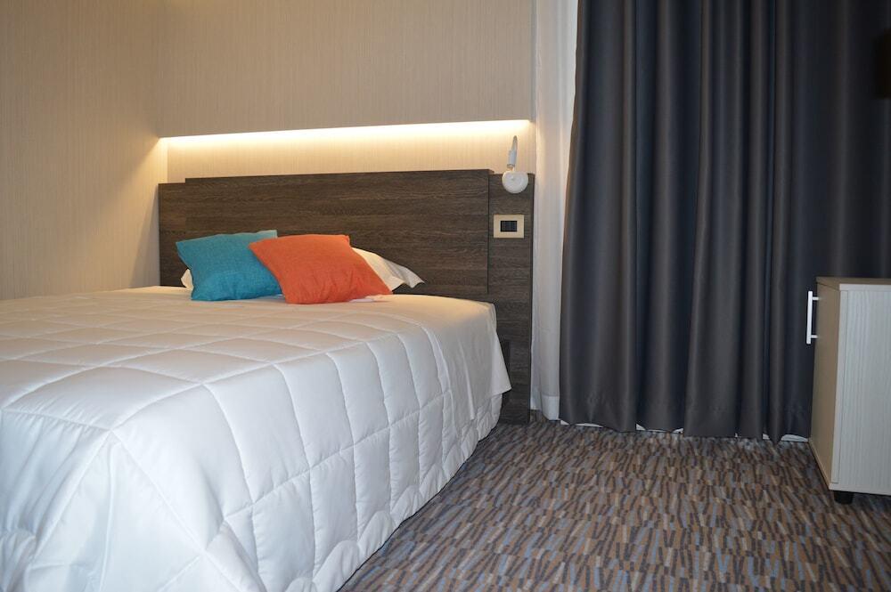 hotel image 12