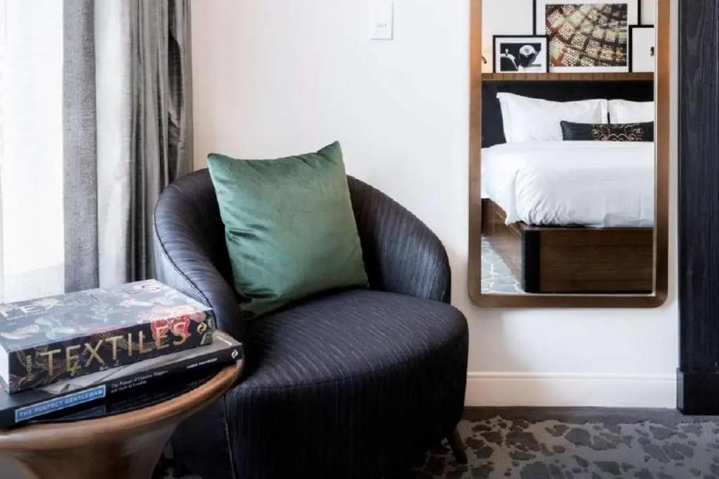 hotel image 10