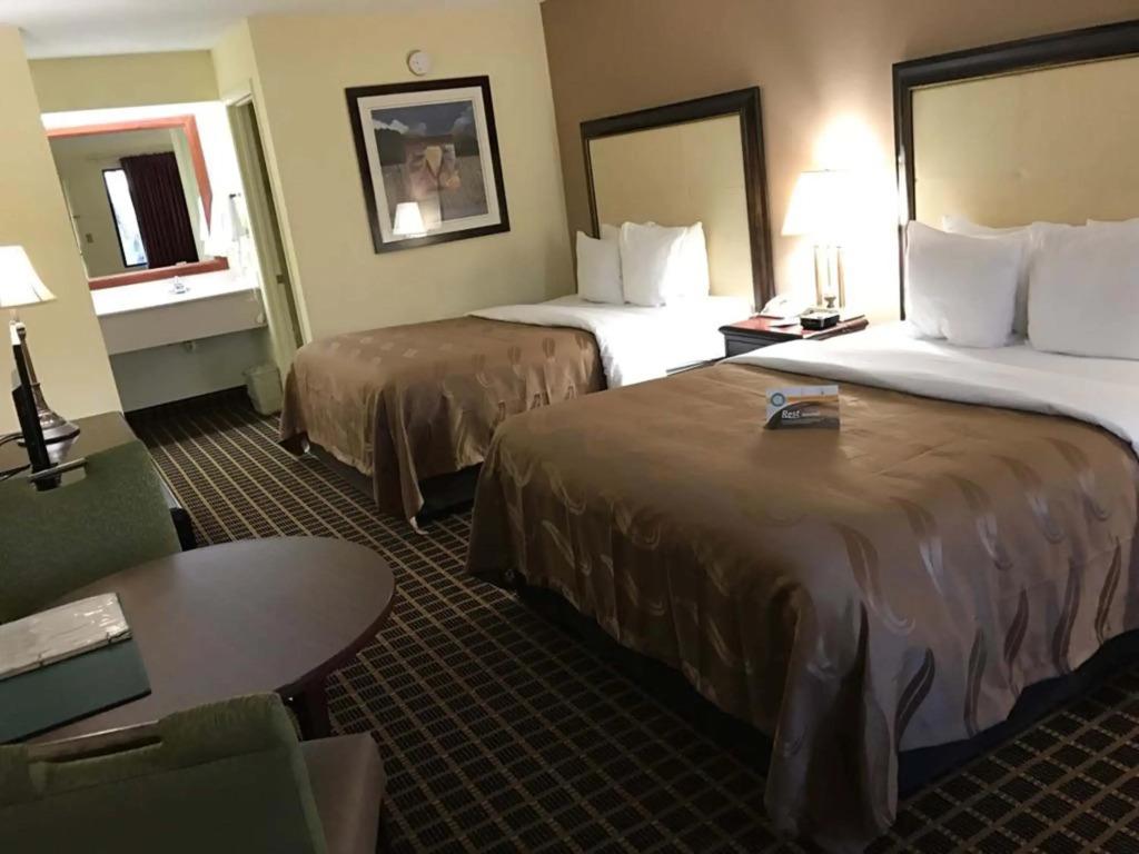 hotel image 16