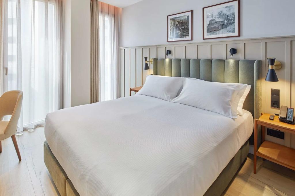 hotel image 12