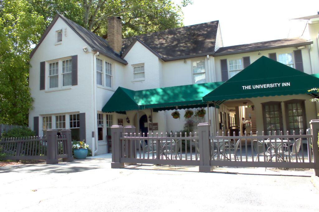 hotel image 16