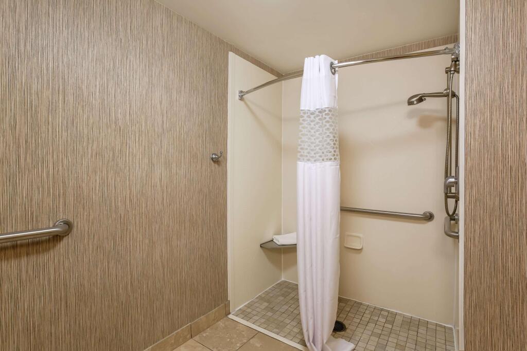 hotel image 32