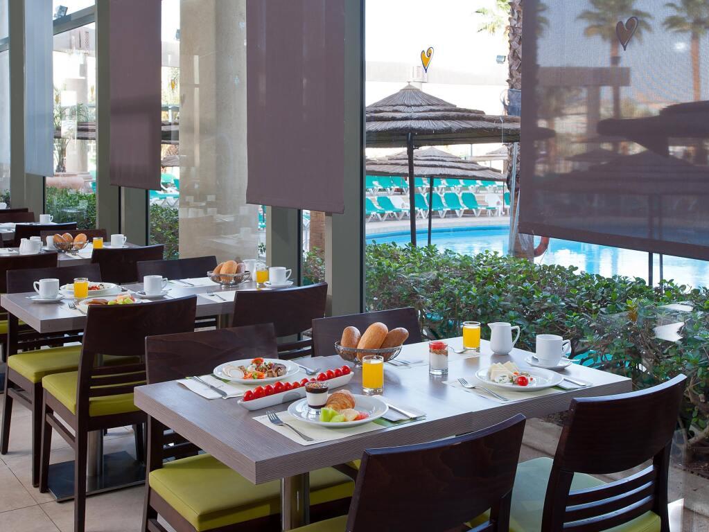 hotel image 13