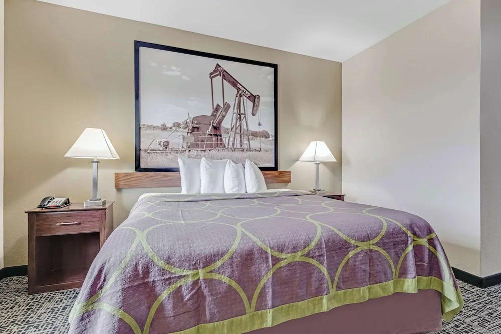 hotel image 10