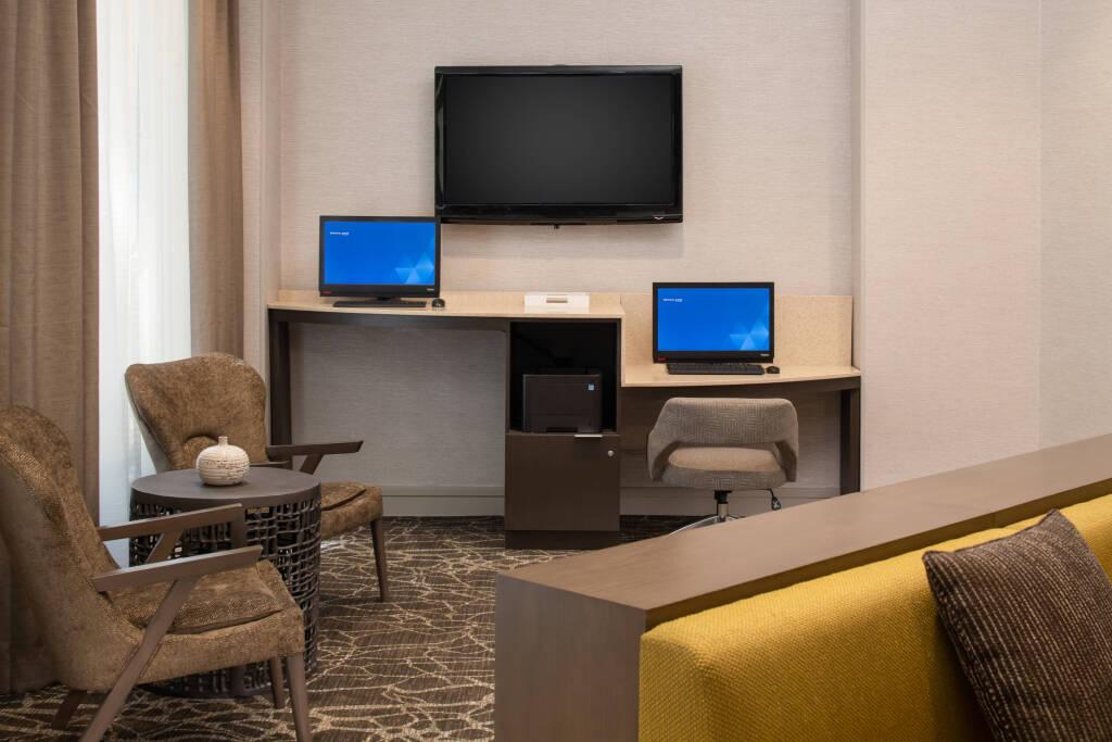 hotel image 10