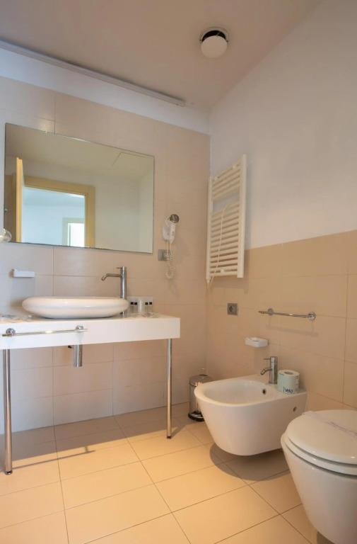 hotel image 39