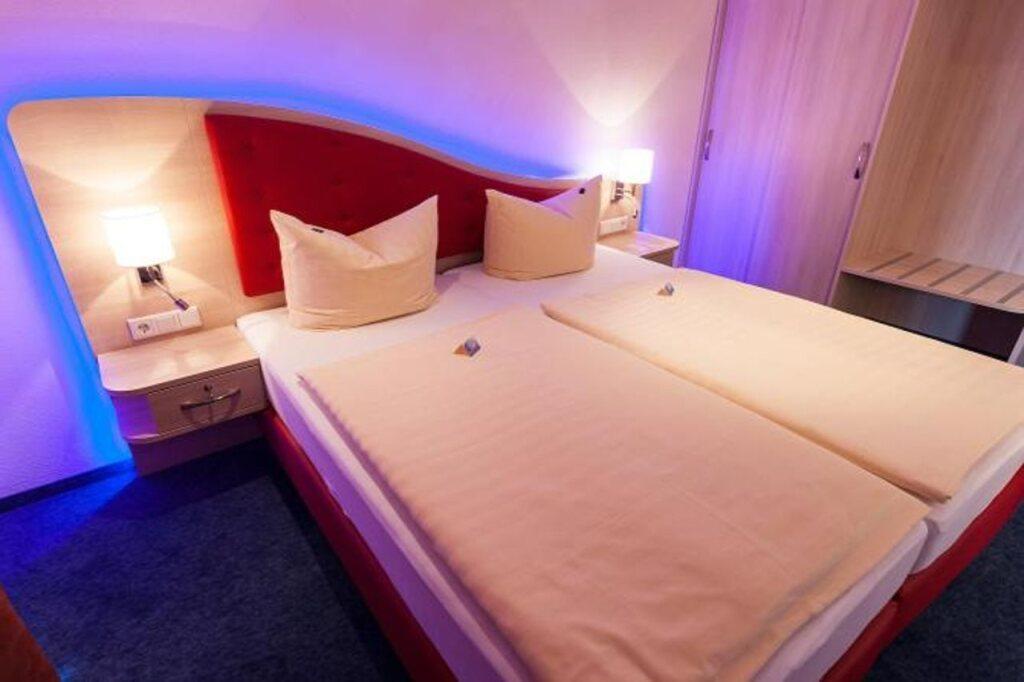 hotel image 13