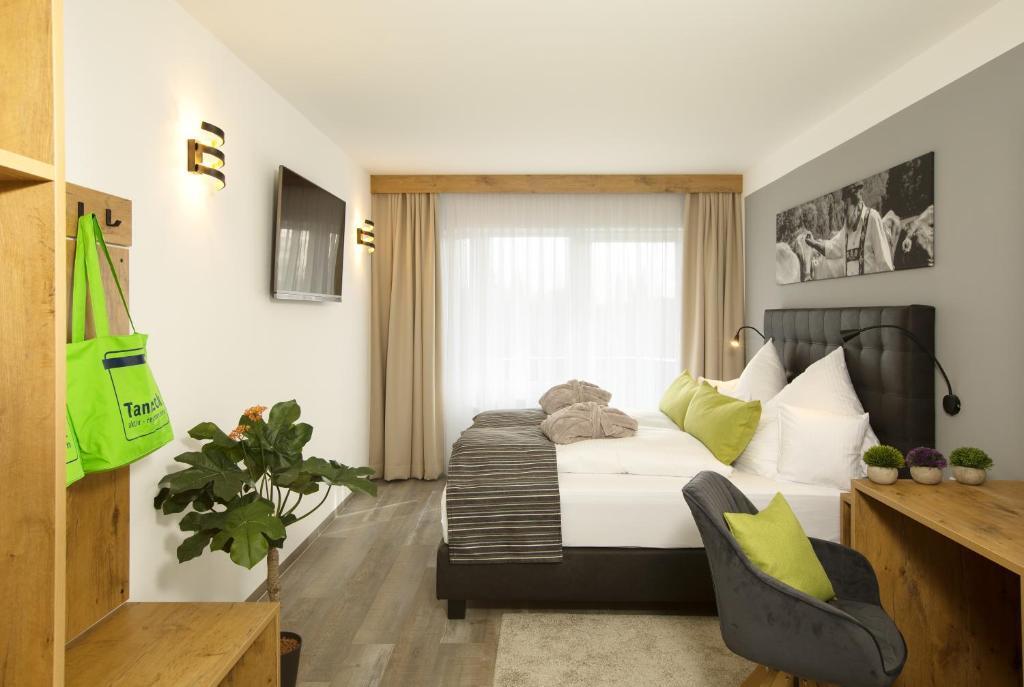 hotel image 13