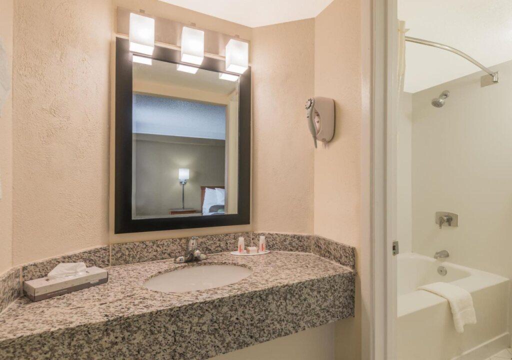 hotel image 13