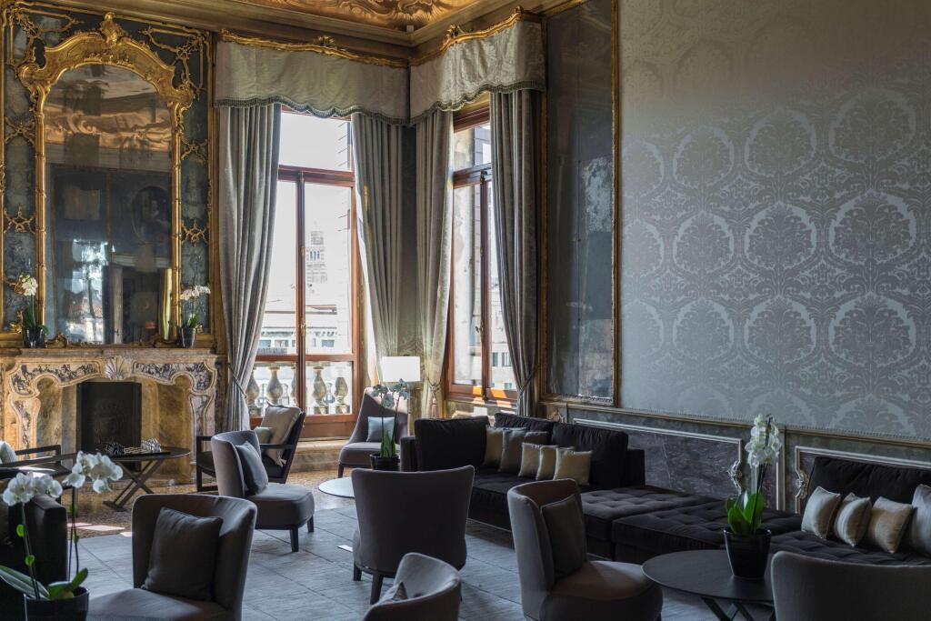 hotel image 13