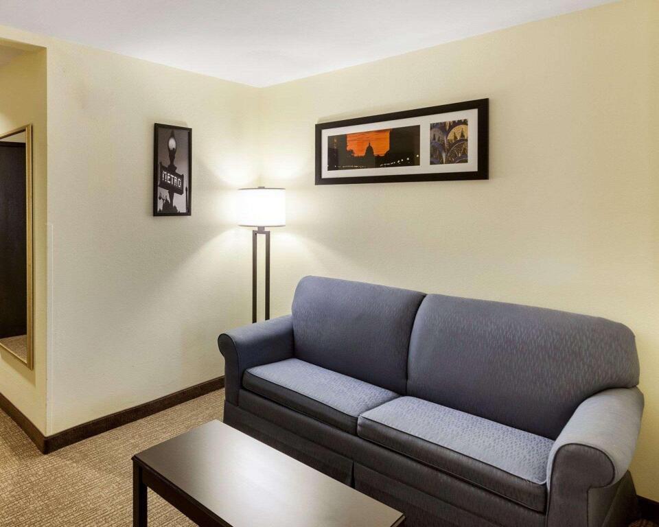 hotel image 12
