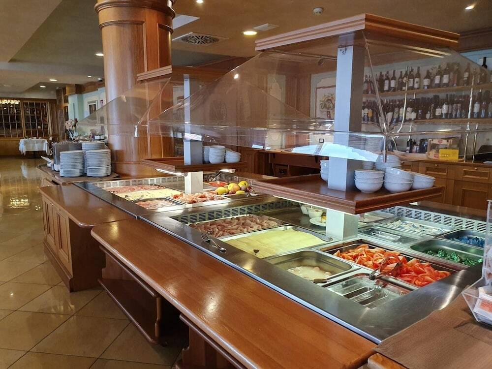 hotel image 32
