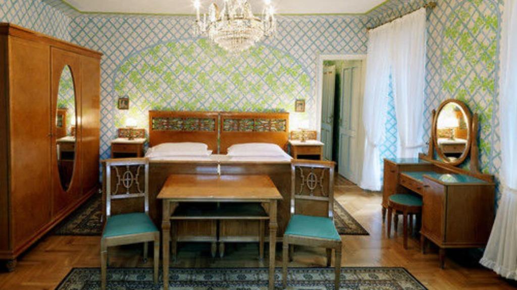 hotel image 16