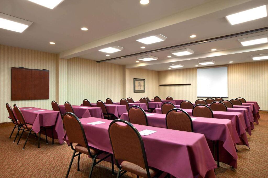 hotel image 13